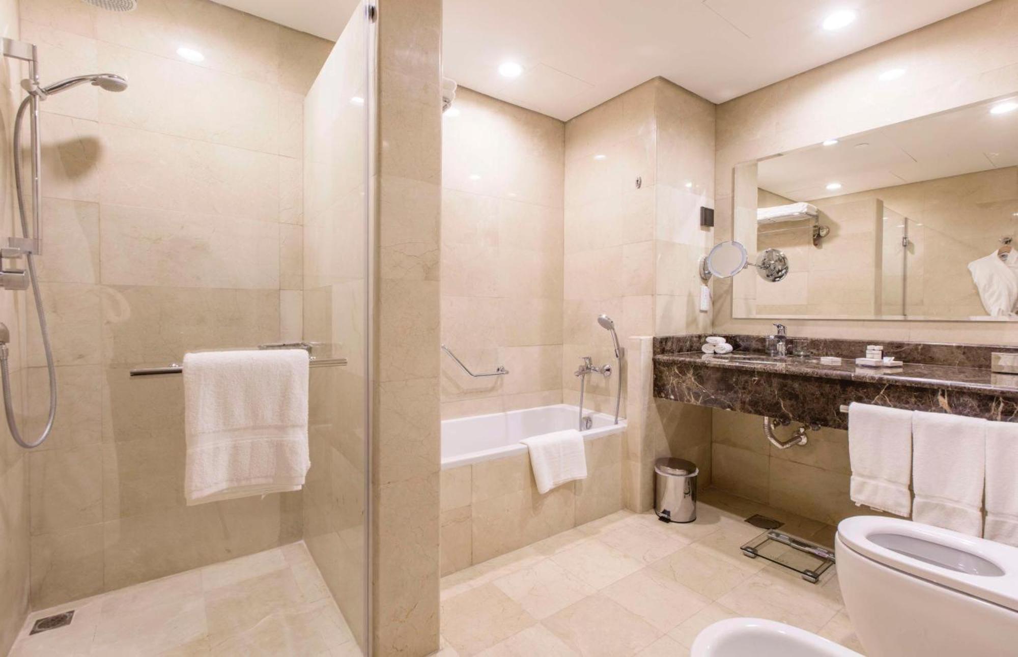 Al Andalus Mall Hotel Jeddah Exterior photo